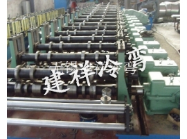 护栏板成型设备如何安装?