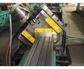 立体车库波浪板成型机设备