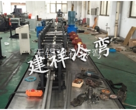 电梯门框成型机设备