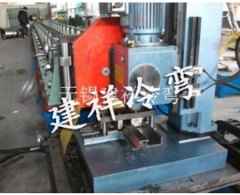 电梯上坎成型机设备