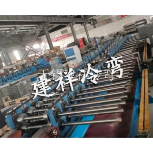 托盘式电缆桥架成型机设备