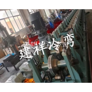 光伏支架成型机设备